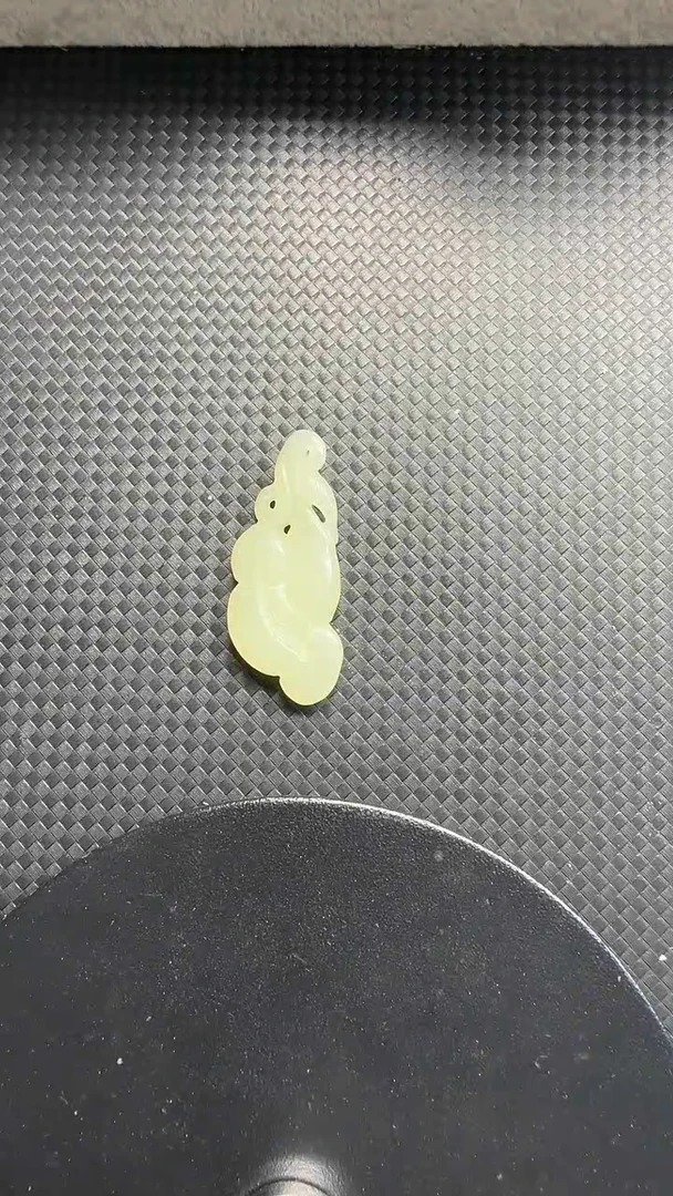 和田玉未镶嵌吊坠(不含链)110如意