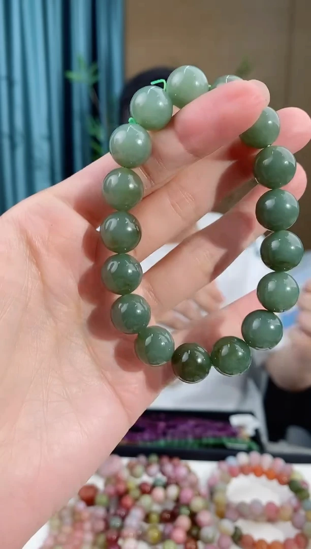 未镶嵌手串和田玉210