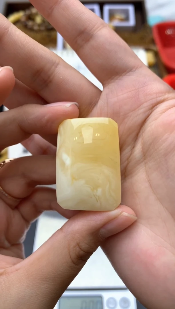 【闪购商品】琥珀珠宝奇石未镶嵌026琥珀蜜蜡花粉冰花小坑介意勿拍