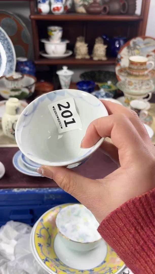 【闪购商品】瓷片201..............