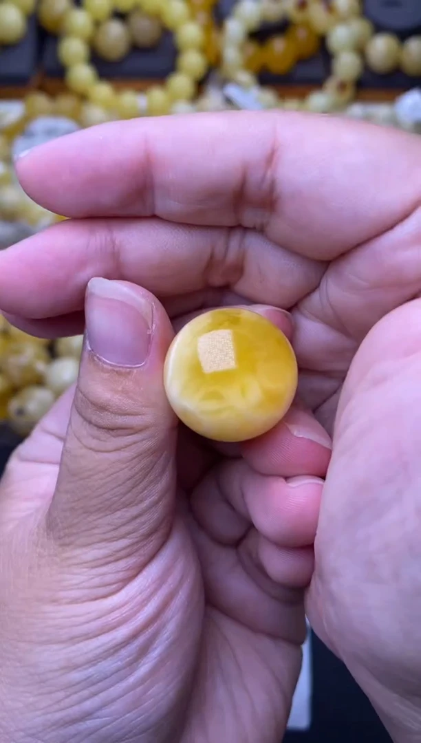 裸石琥珀未镶嵌 大小姐珠宝严选96