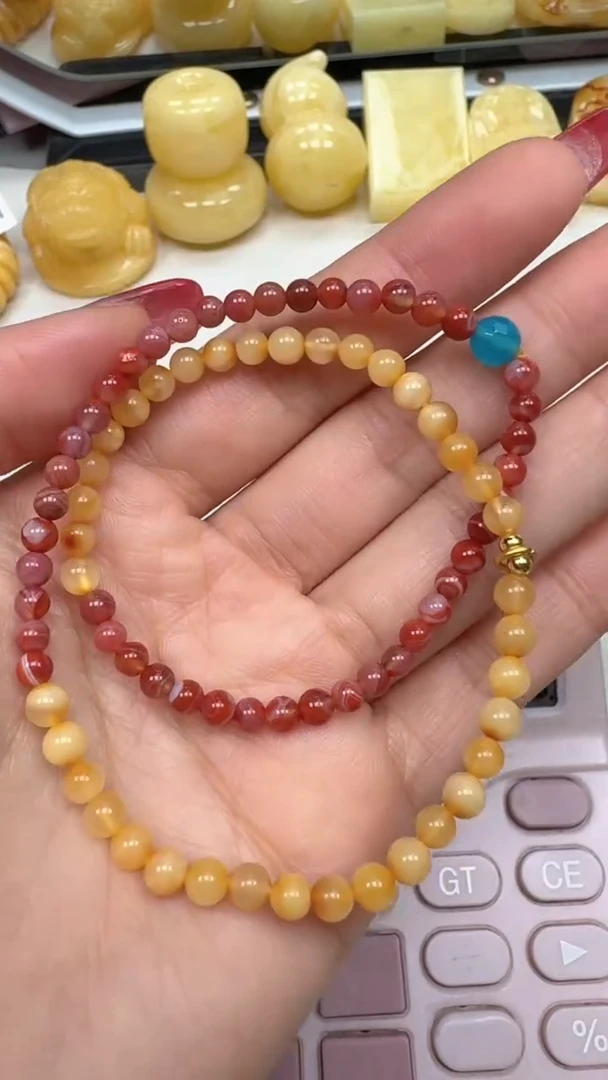 裸石琥珀未镶嵌随机一件