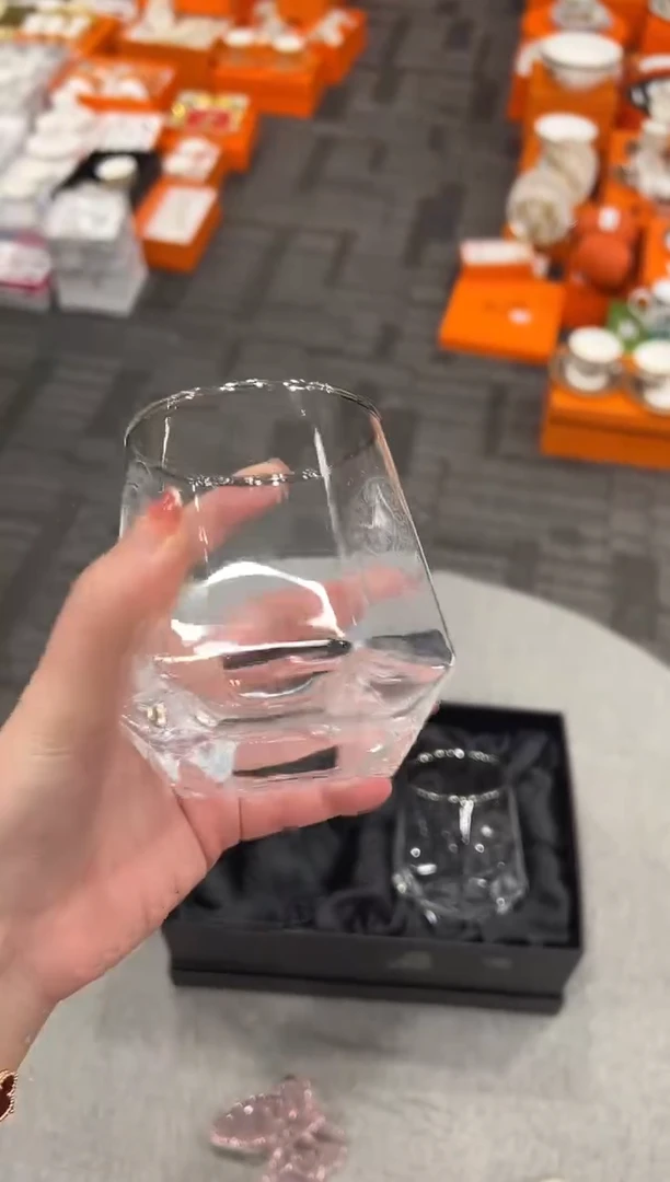 【闪购商品】杯D19--------------