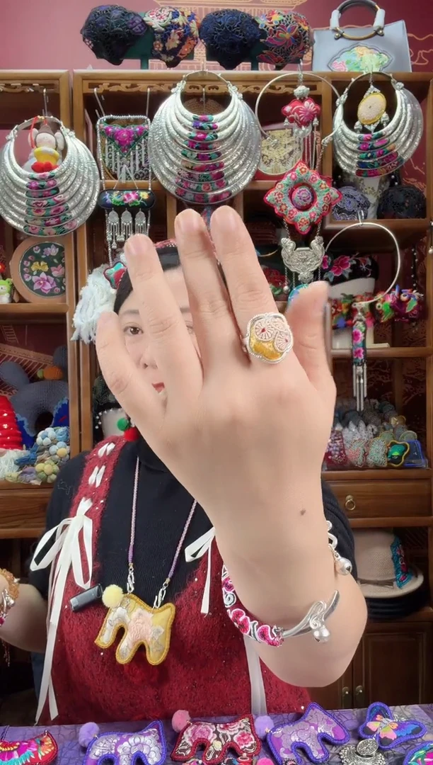 刺绣戒指42甜甜家