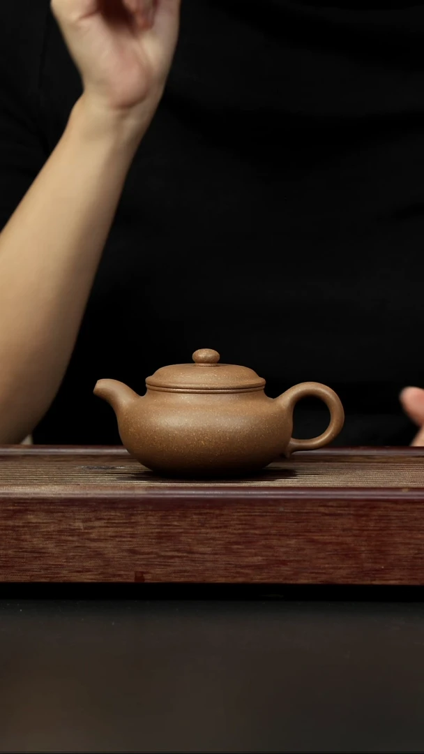 紫砂茶壶芝麻绿 仿古