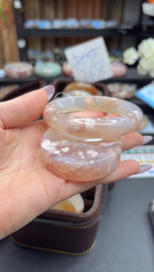 未镶嵌手镯石英质玉A430(56圈赠送镯心)