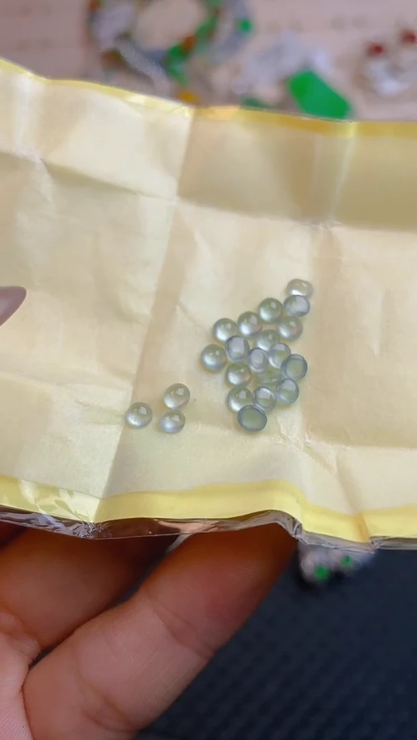 【闪购商品】翡翠耳饰未镶嵌天然A货翡翠214