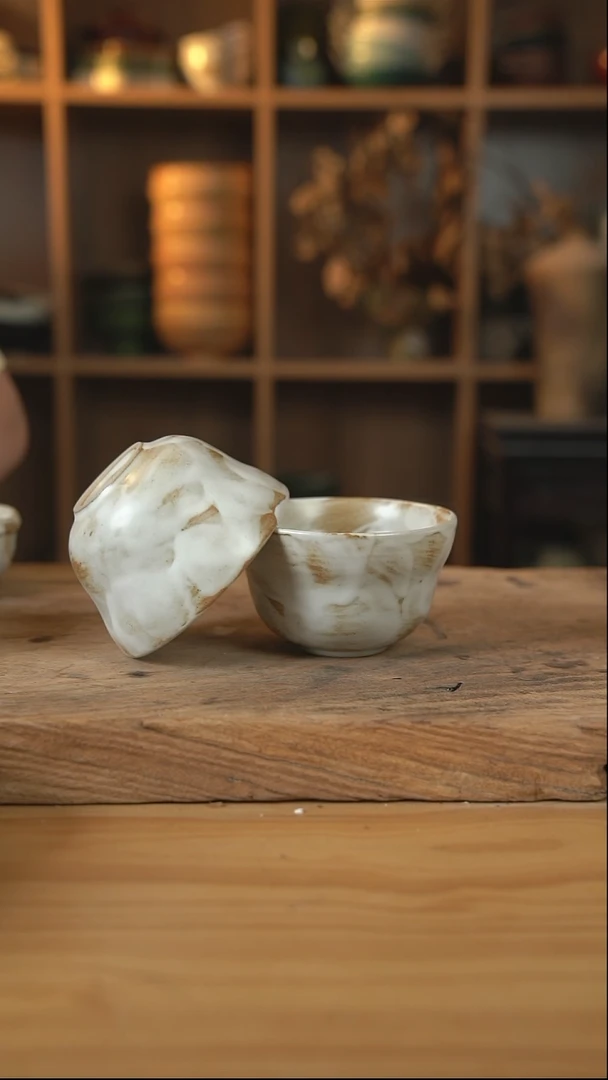 粉影系列的葫芦米饭碗2个