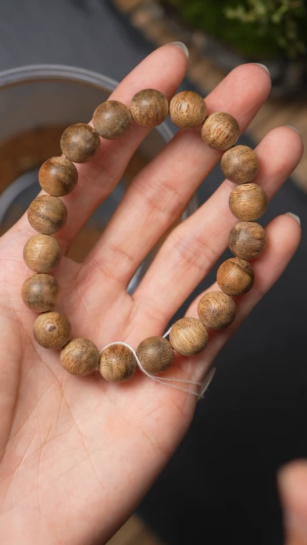 沉香手串L1108-15文莱蛇皮纹老料1.1/10g