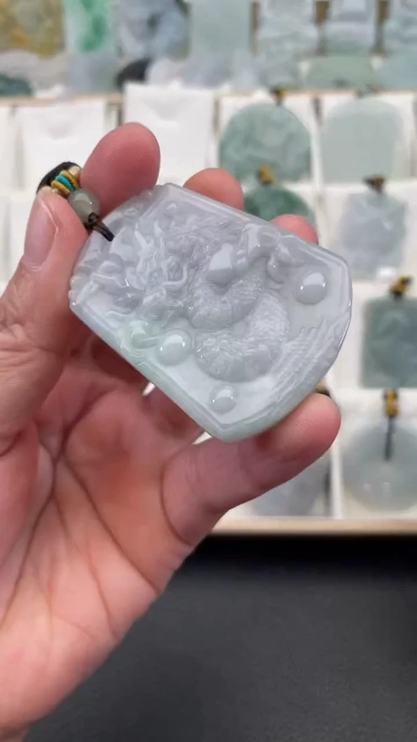 颈饰未镶嵌翡翠天然缅甸翡翠A货147