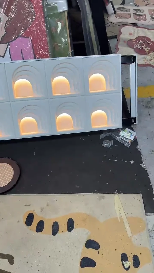 S****a仓库清仓画      40*80  充电宝