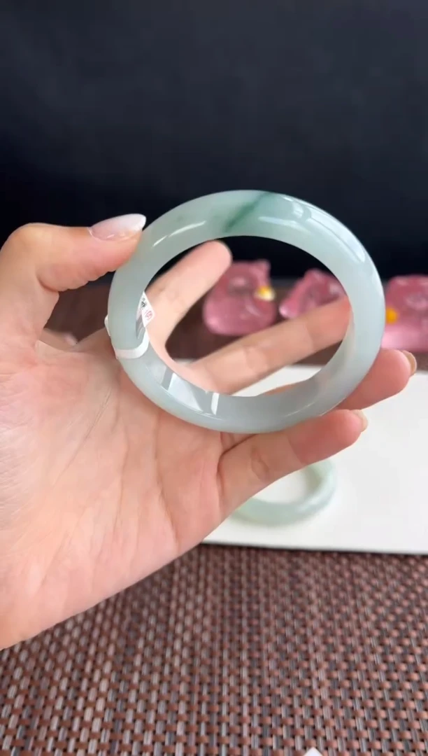 未镶嵌手镯翡翠42号60*12.7*8.7