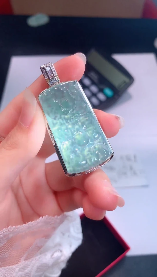 颈饰未镶嵌翡翠0芹0翡翠珠宝725