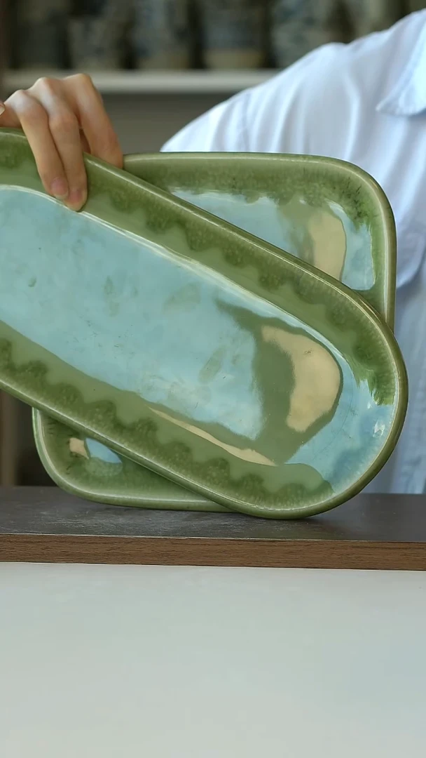出英国Dunelm翡翠湖画釉椭圆盘33cm+方盘21cm@4-2@