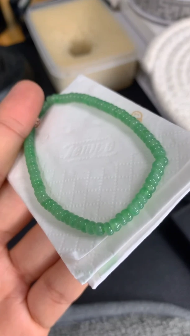 定制翡翠未镶嵌毛货