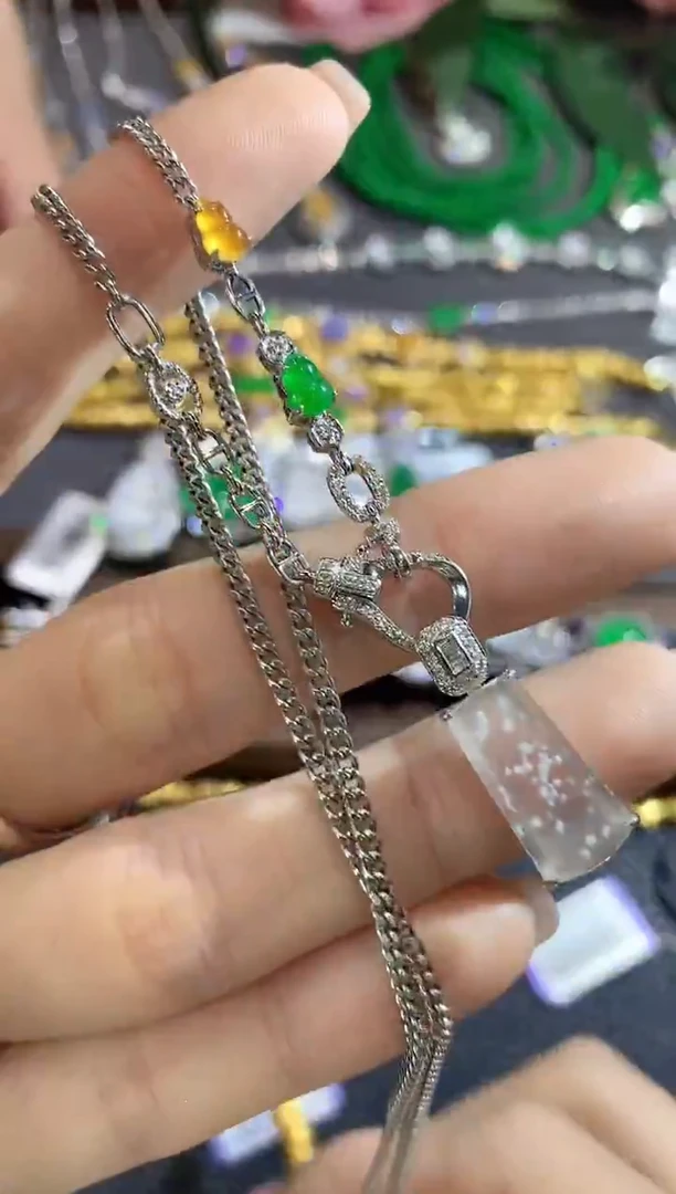 项链18K金镶嵌翡翠A27翡翠