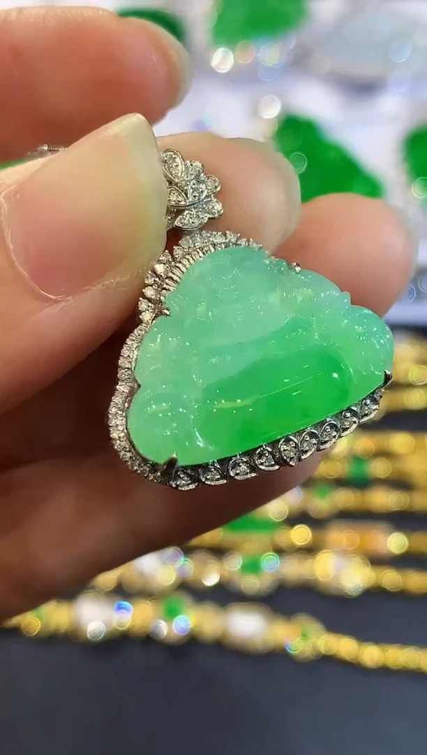 翡翠18K金镶嵌吊坠(不含链)SY多样性发其一