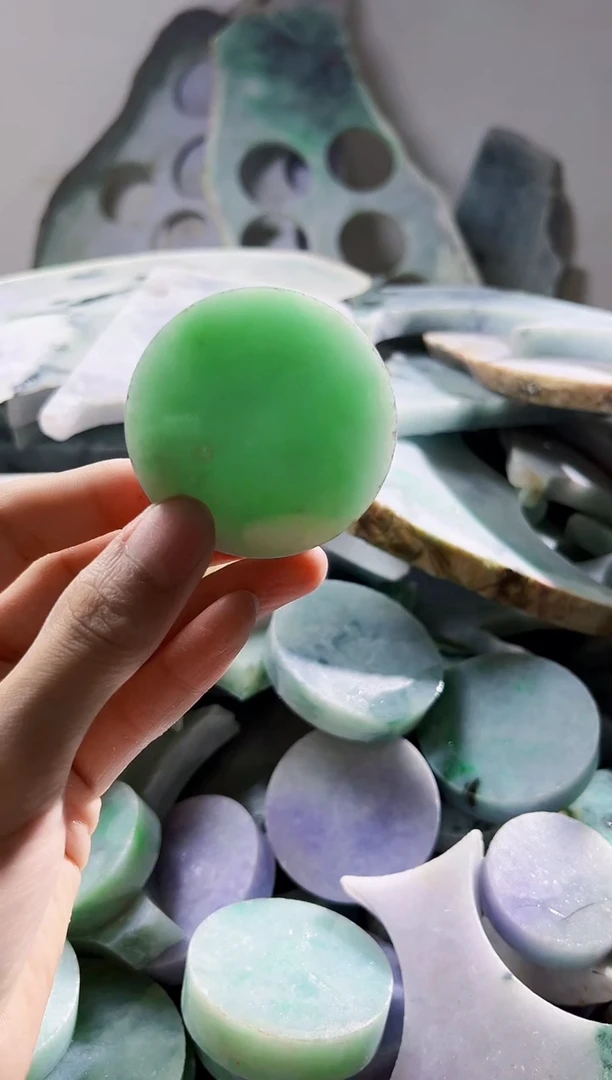 翡翠裸石缅甸翡翠A货陈9065