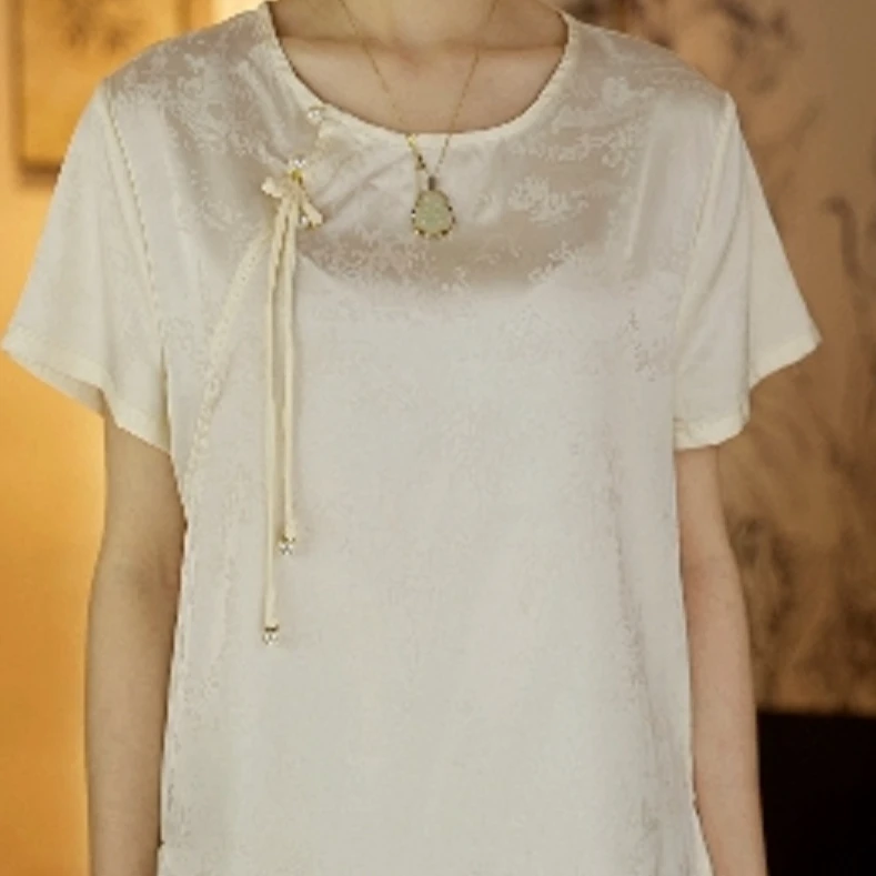 2025春夏休闲女士绣花唐装设计师新中式配套短袖