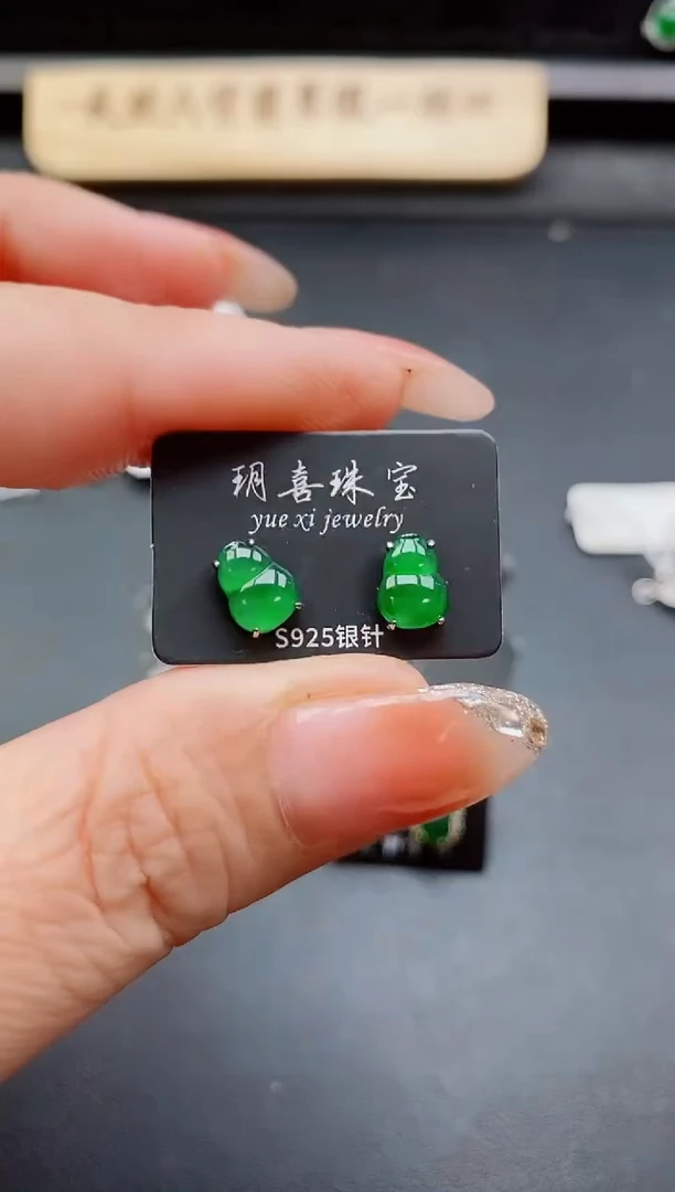 银S925镶嵌戒指翡翠1