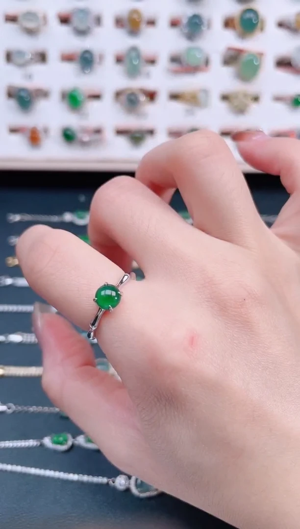 银S925镶嵌戒指翡翠天然翡翠