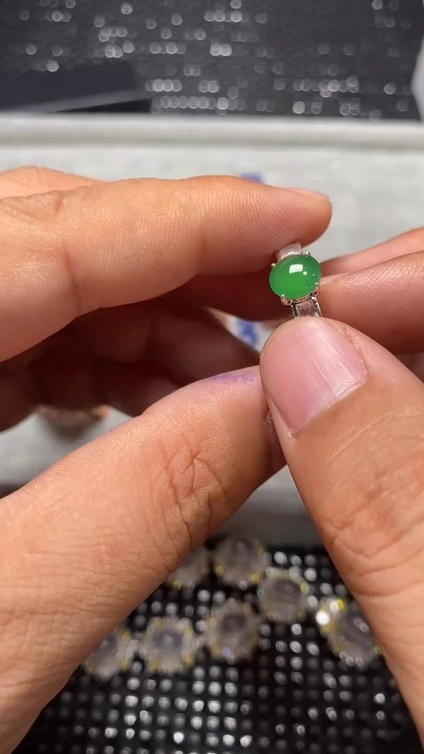 定制翡翠未镶嵌流*、天然缅甸翡翠A货