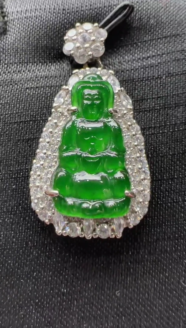 【闪购商品】翡翠吊坠(不含链)银S925镶嵌多样性发货拍一发一