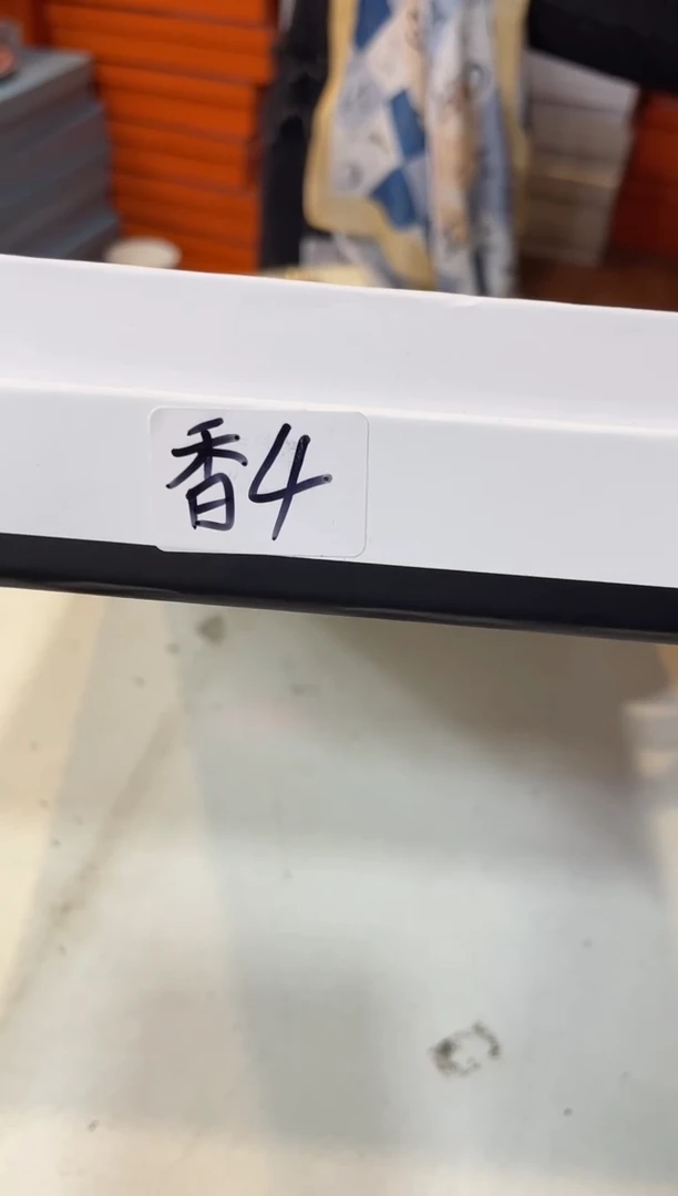 杯鸿辉家品牌瓷器，京东包邮！丝巾