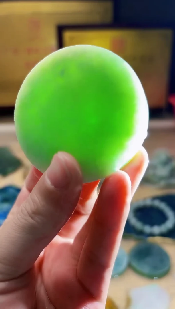 翡翠挂件未镶嵌A货张麦8941