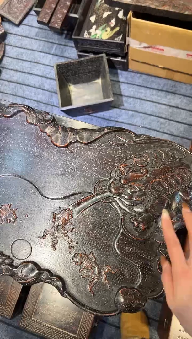 木紫檀雕刻一物一拍