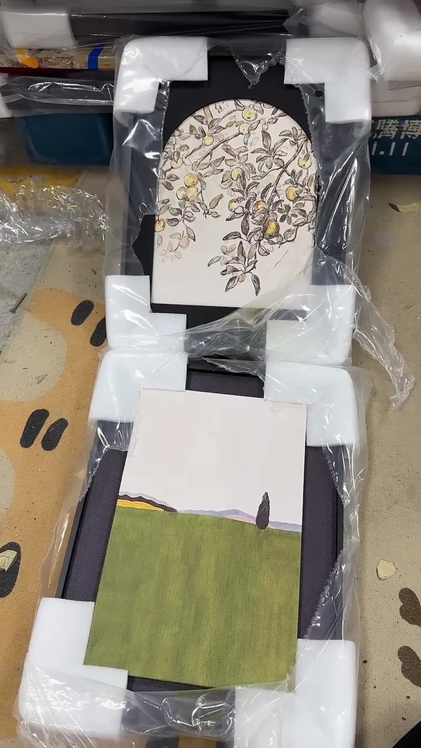 仓库清仓画    默认瑕疵