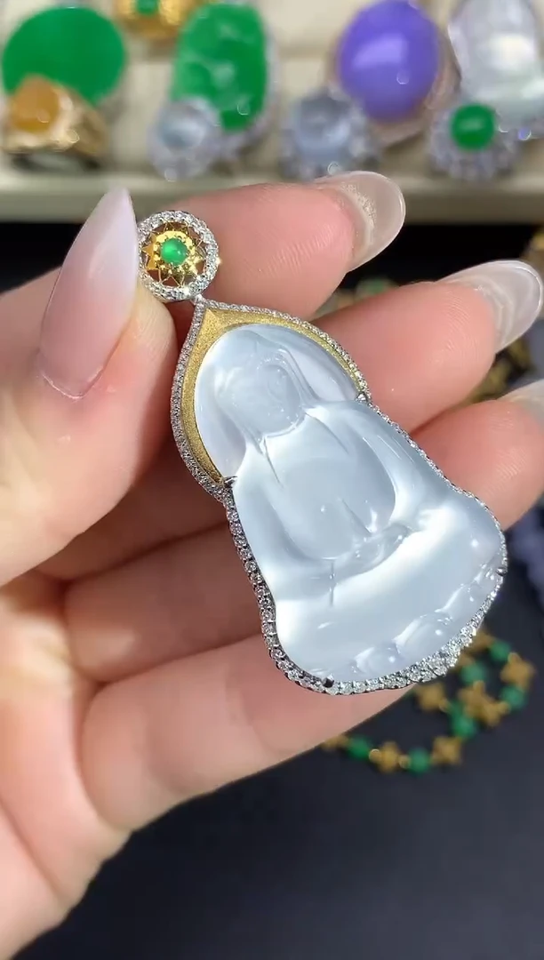 翡翠18K金镶嵌颈饰272-雪姐翡翠天天见
