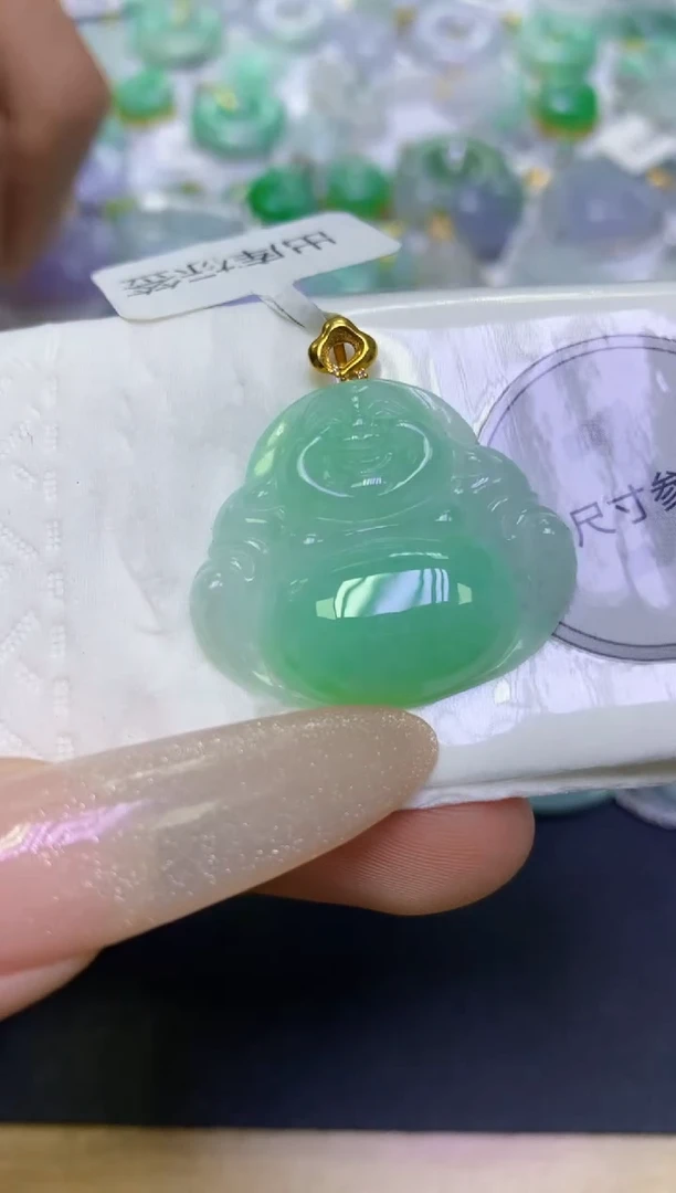 颈饰18K金镶嵌翡翠天然缅甸翡翠A货百元以上9元证书费自理