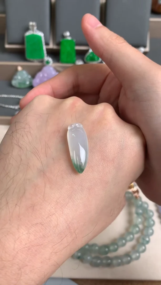 未镶嵌定制翡翠裸玉