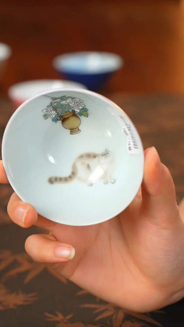 四音太粉彩猫咪茶圆