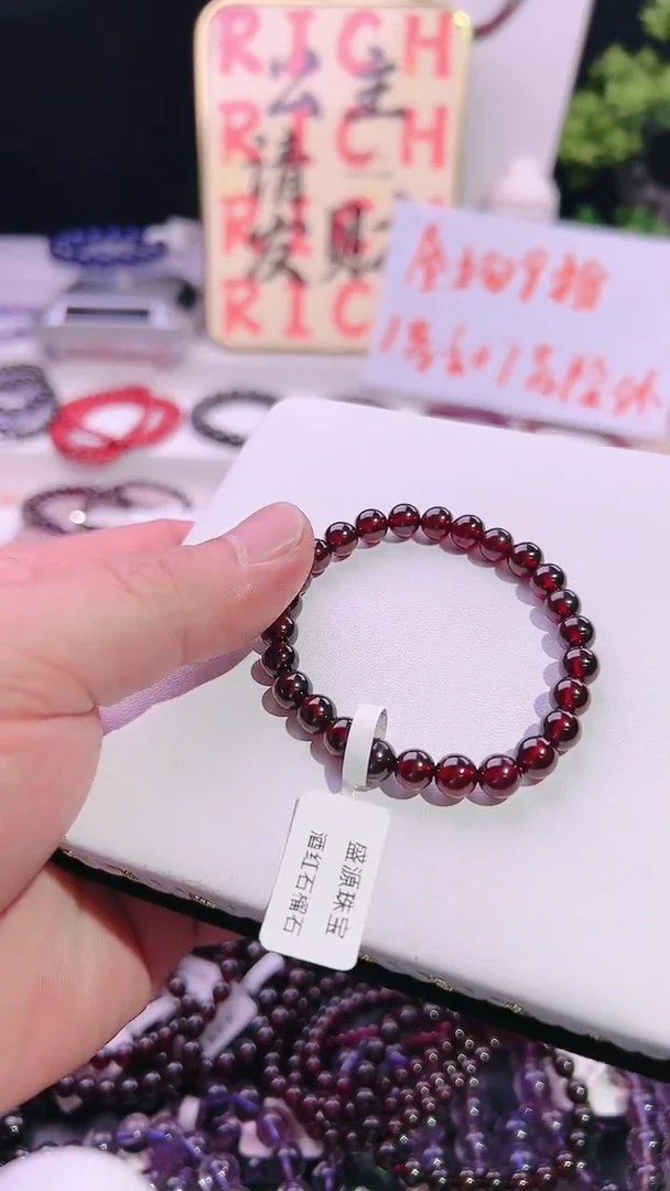 【闪购商品】石榴石手链未镶嵌天然石榴石单圈手链
