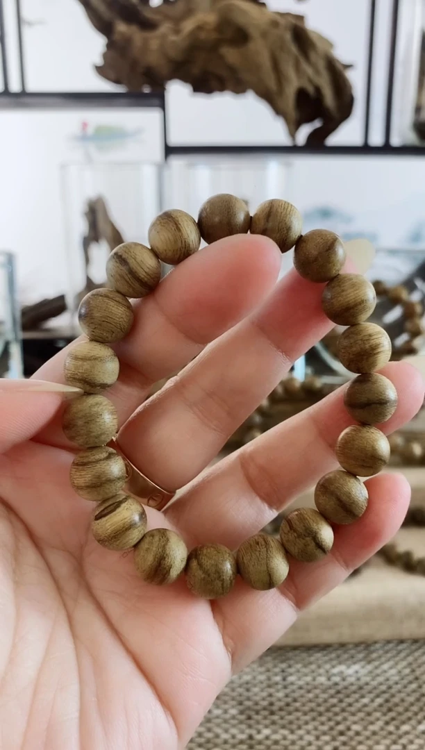 沉香手串达拉干虎斑老料11+MM单圈