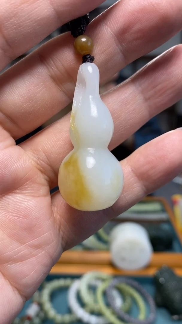 颈饰未镶嵌和田玉9