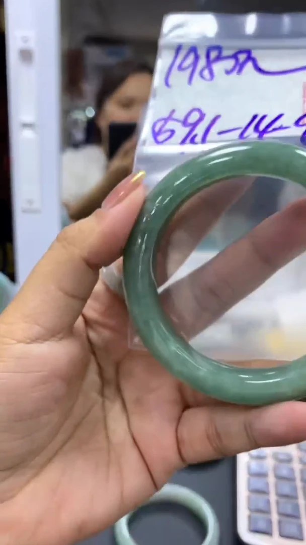 未镶嵌定制翡翠毛货需精细抛光+拍一发一+67