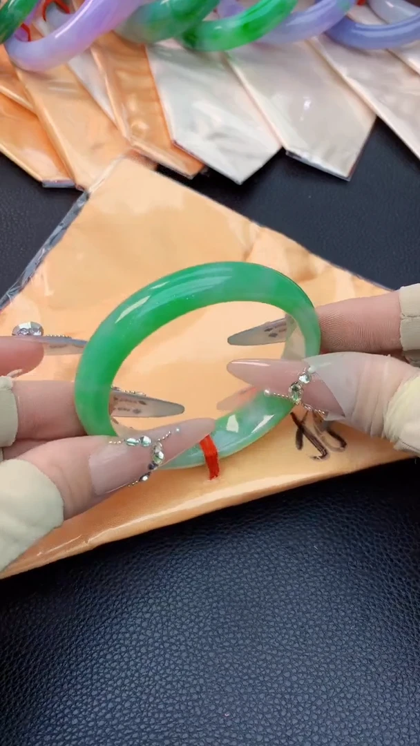 未镶嵌手镯翡翠0567425634