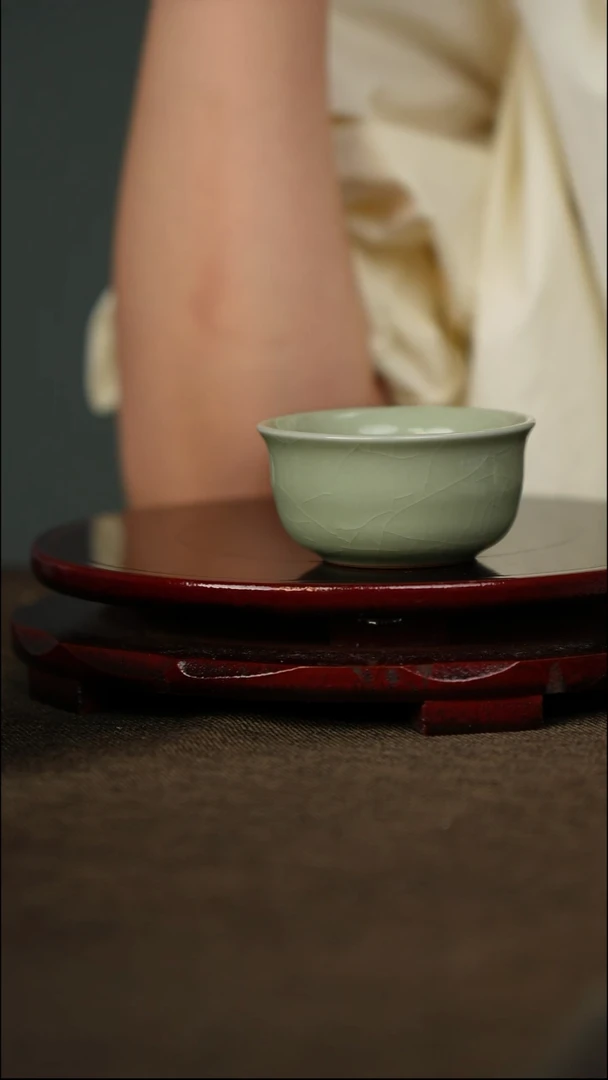 豆绿 小圆杯 无底款
