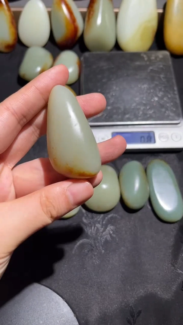 未镶嵌和田玉珠宝奇石25和田玉