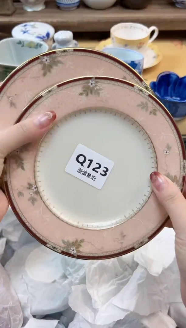 瓷片静****啡   123