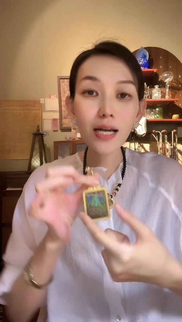 吊坠绿妈妈平安健康8.29