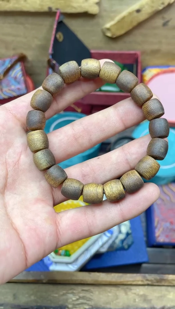 【闪购商品】大叶紫檀（黑酸枝木类）点击链接下单即可
