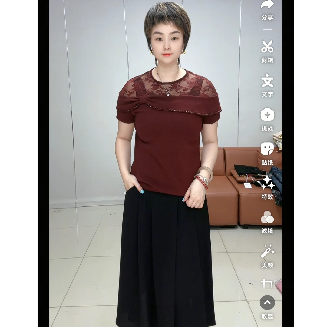 小施家新品法式气质百搭拼接蕾丝微透肩设计感T恤3528