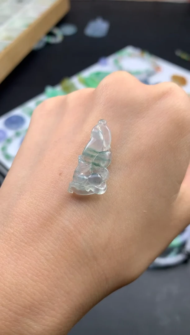未镶嵌定制翡翠翡翠
