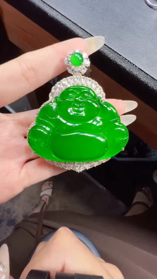 未镶嵌定制翡翠金****享翡翠A货有轻微色差属于正常佛公分单尾款1