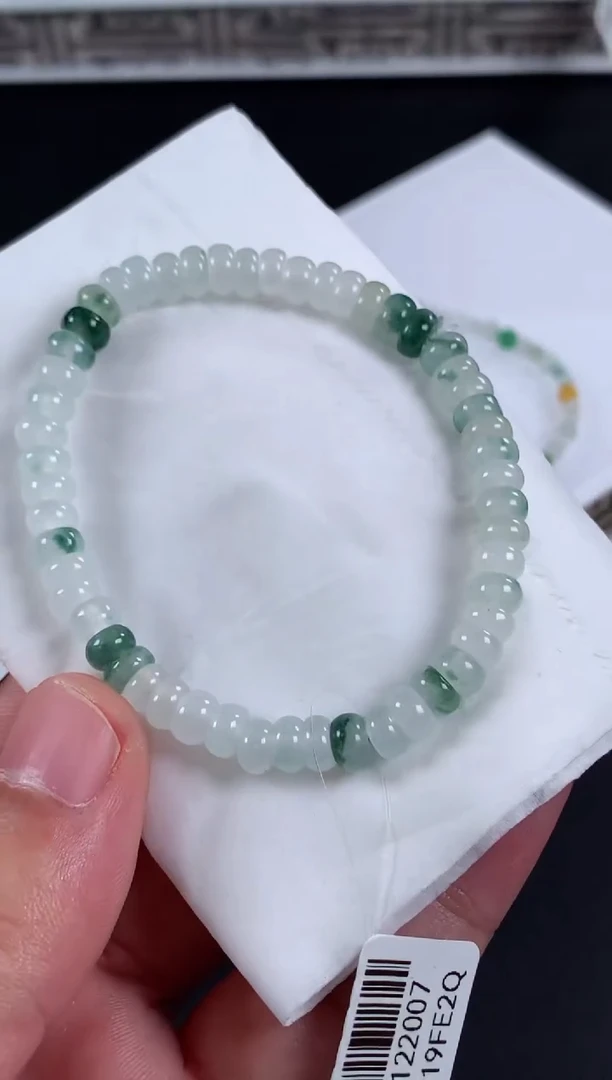 未镶嵌定制翡翠m*翡翠