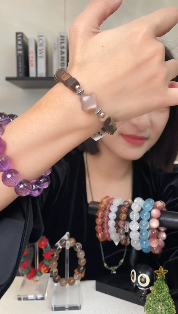 未镶嵌手链水晶奶茶月光四叶草，拍5单发整串，拍错发单珠